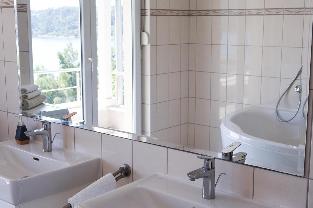 Apartman Klara Lumbarda Kültér fotó
